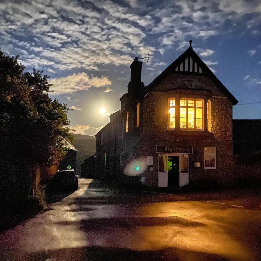 The Tors Hotel Okehampton Exterior foto